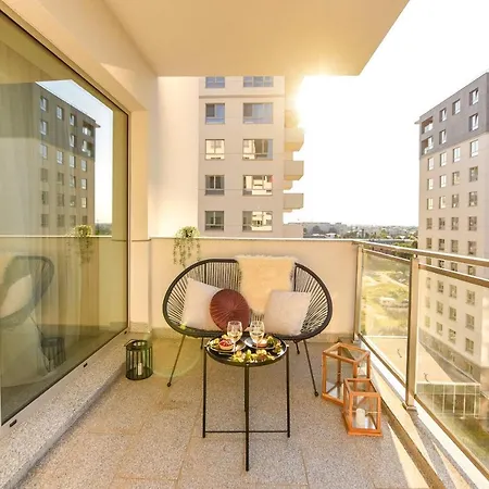 Apartmán Ultimate Living Experience - Modern & Free Parking Near Romexpo *