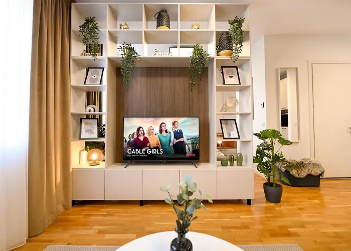 Ultimate Living Experience - Modern & Free Parking Near Romexpo Appartement
