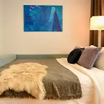 Ultimate Living Experience - Modern & Free Parking Near Romexpo * Bucharest