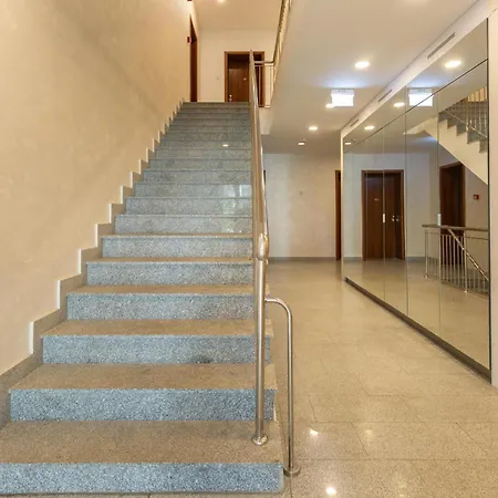 Ultimate Living Experience - Modern & Free Parking Near Romexpo * בוקרשט