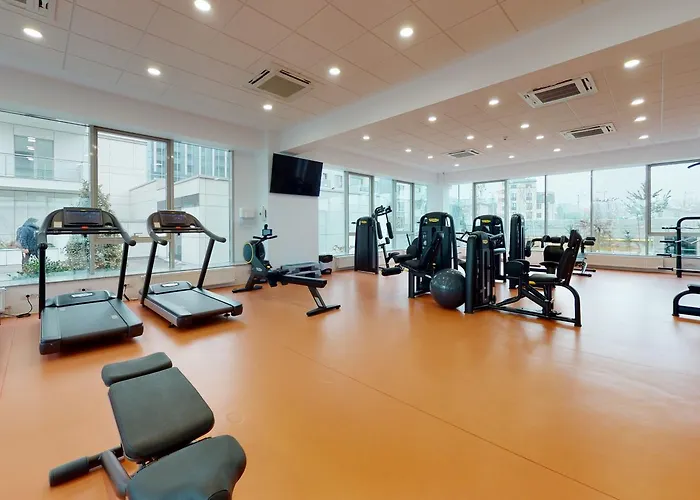 Apartament Ultimate Living Experience - Modern & Free Parking Near Romexpo *